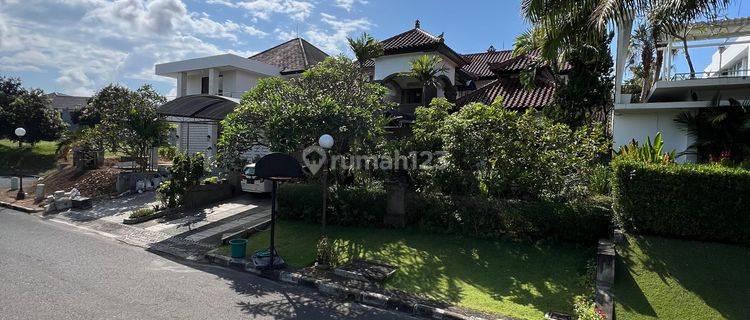 Rumah Bagus Unfurnished SHM di Jalan Perumahan Teras Ayung, Denpasar 1