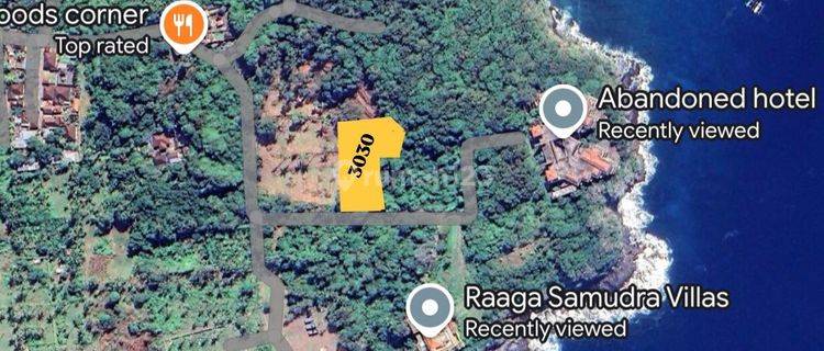 Cheap Land in Padangbai, Karangasem SHM 3,030 m² Beach View 1