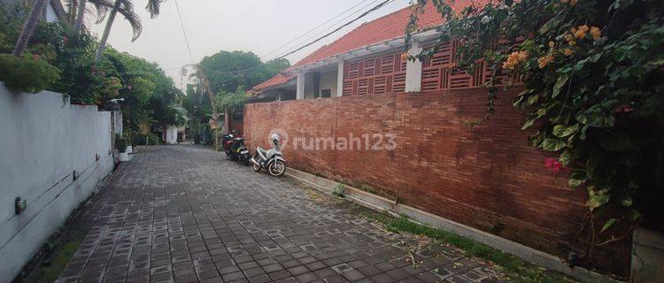 Villa Leasehold 3 Menit Walking To Brawa Beach  Jl Pemelisan Agung, Tibubeneg, Canggu Kuta Utara 1