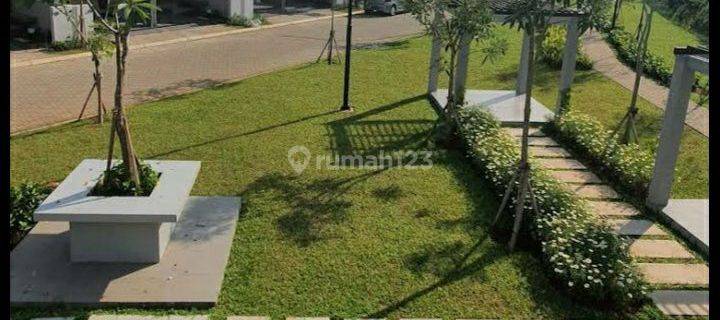 Rumah Idaman Fleekhauz Baru Full Furnished. Depan Taman 1