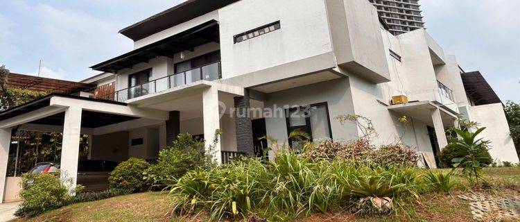 Disewakan Rumah Cantik Cluster Delatinos Bsd Full Furnish Bagus 1