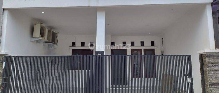 RUMAH RENOVASI 2LT MURAH KT 4 di PURI GADING JATIMELATI BEKASI 1