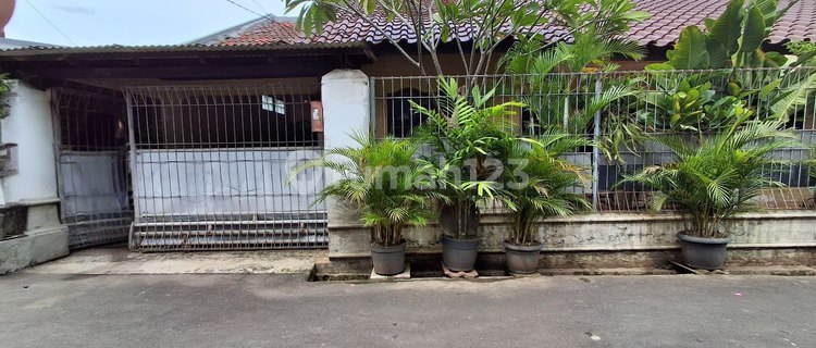 Rumah Lama Luas Murah Dlm Komplek di Jatiwaringin Bekasi 1