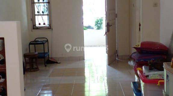 Di sewakan rumah kecil di Kota Wisata Cibubur 1