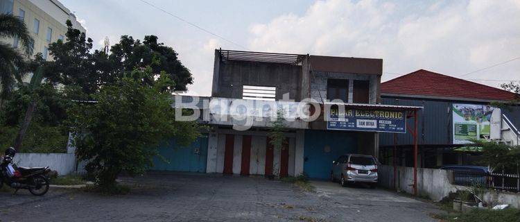 TOKO STRATEGIS JALAN UTAMA, SELANGKAH BANDARA ADISUCIPTO, JALAN RAYA PROVINSI 1