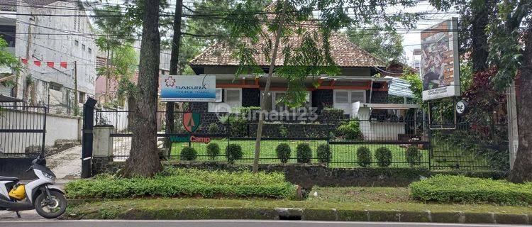 Rumah Bagus Sertifikat Hak Milik di Main Road Rajiman Bandung 1