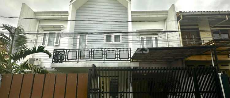 Rumah Bagus 2 Lantai Di Area Musik Turangga Bandung  1