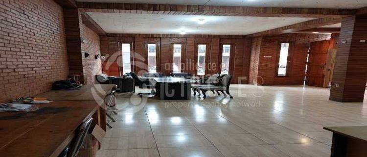 Ruang Usaha Keren Dijual Mantap Di Sarijadi Bandung Kota 1