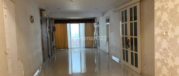 Disewakan Rumah Taman Ratu 2lantai E+1 Bed 1