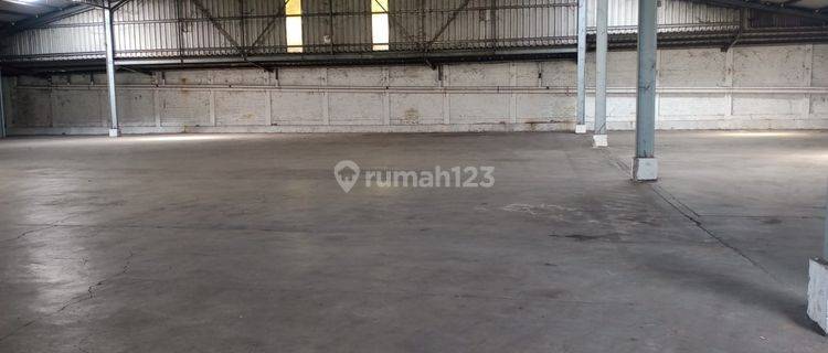 Disewakan Gudang Siap Pakai Di.sekarno Hatta 1