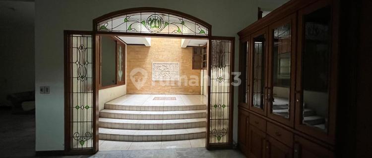 Large Good Cheap Strategic Palm Oil House for Sale in Kelapa Gading, North Jakarta 1