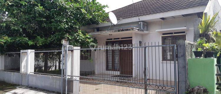 Dijual Murah Rumah SHM di Jl. Perkesa Cipaku Bogor Dekat Pusat Kota 1