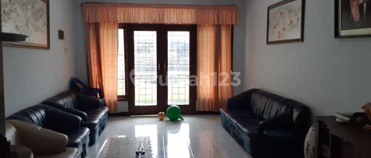 2-Storey Commercial Shop with Freehold Title on Suryakencana Street, Bogor Culinary Center 1