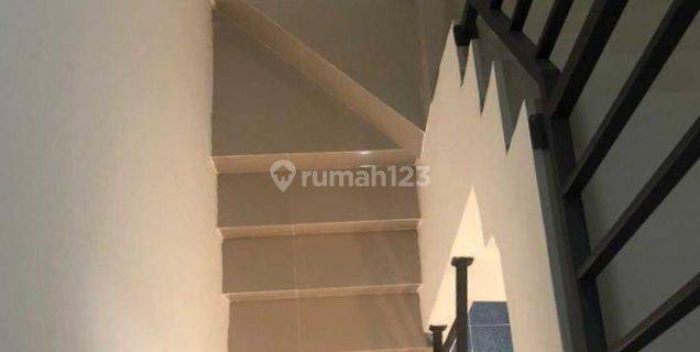 Cassa Village Bsd Hunian 2 Lantai 3kt Super Murah Lokasi Strategis 1