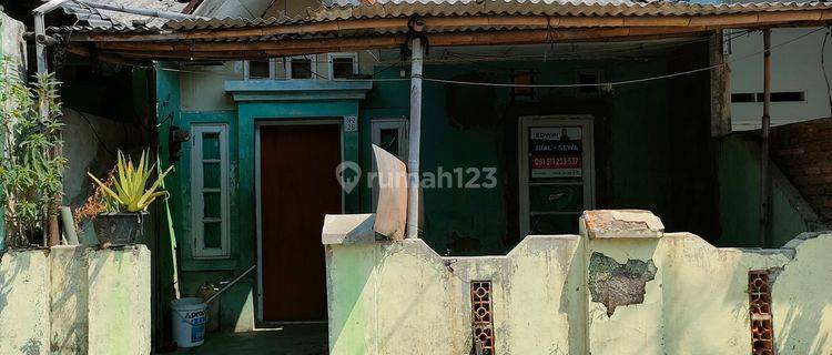 Rumah Murah Dekat Ke Lapangan Golf, Sekolah Dan Hiburan 1