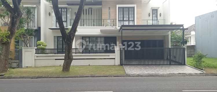 Royal Residence Mainroad near Pakuwon Mall 1