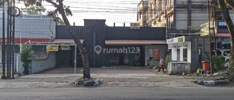 Sewa Ruang Usaha di Pinggir Jalan Utama Lingkar Selatan, Bandung 1