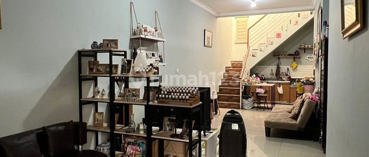 Dijual Rumah Cantik Dalam Cluster Di Griya Bandung Asri2
shm 1