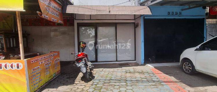 Di Sewakan Ruko Strategis Mainroad Jalan Raya Kopo 1