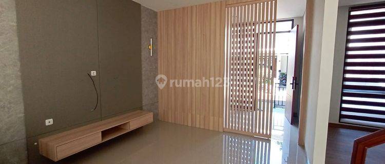 Disewakan Rumah Semi Furnish Lokasi Strategis Kota Cimahi 1