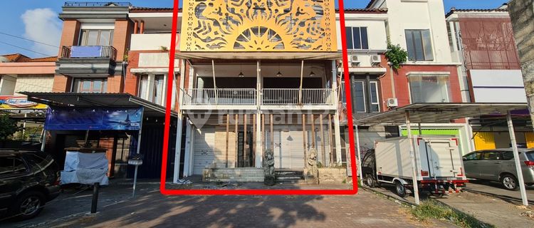 Cheap Strategic Shophouse for Rent Sunset Road Kuta 1