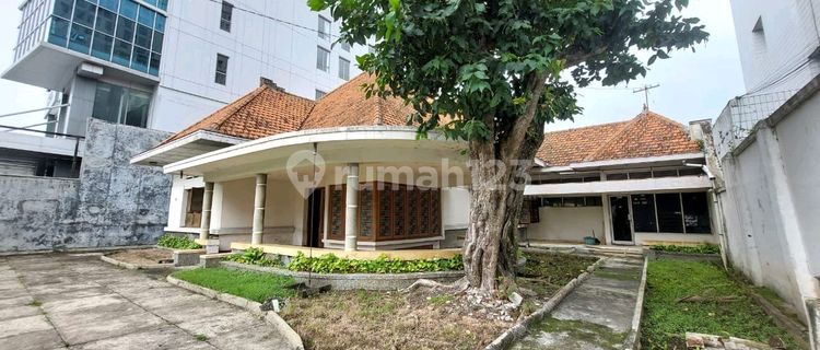 For Sale City Center House on Jl. A. Yani Semarang 1