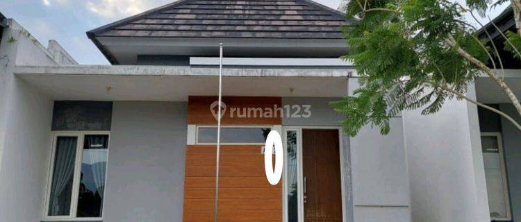 Dijual Rumah Siap Pakai View Gunung Di B S B Semarang 1