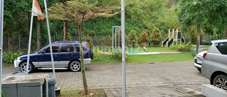 For Rent Beautiful House in Citra Grand Semarang 1