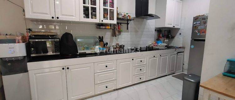 Turun Hargaa Rumah di Golf Lake Residence Bagus Full Renov Semi Furnished 1