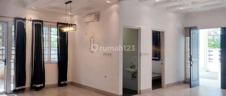 Dijual Rumah Luas Besarr Hoek Shm Di Taman Semanan Indah 1