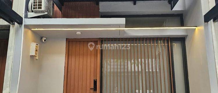 Dijual Rumah Minimalis Aesthetic Modern Kece Di Fleekhaus Bsd 1
