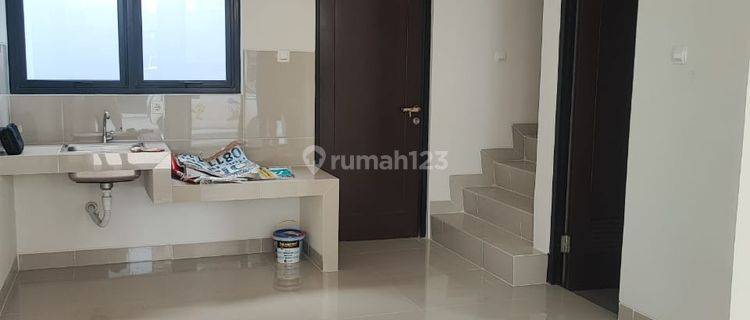 Disewakan Rumah Minimalis Elit Modern Di Northbend Metland 1