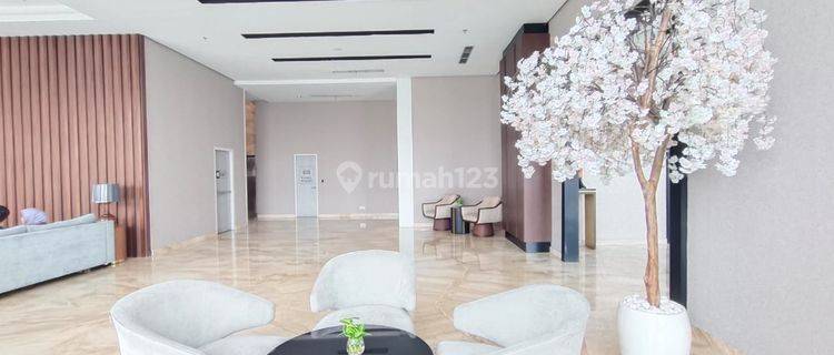 Dijual Apartemen 2 BR Manhattan Bagus Furnished 1