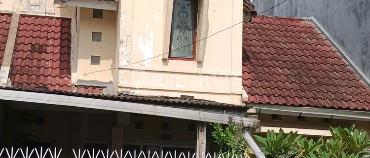 For Sale 1.5-Story House in Semarang Indah with SHM (Freehold Certificate) 1