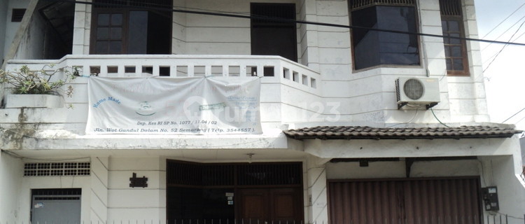 For sale: 2-story house in Wotgandul Dalam. 1