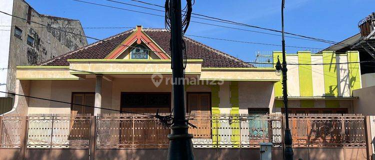 Rumah 1 lantai d Cendrawasih  SHM Dikota lama 1