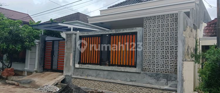 Dijual Rumah Baru 1.5 Lt Di Semarang Indah 300 M Semi Furnished SHM - Sertifikat Hak Milik 1