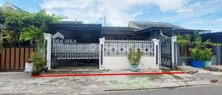 Disewakan Rumah Murah Bagus di Jebres, Surakarta 1