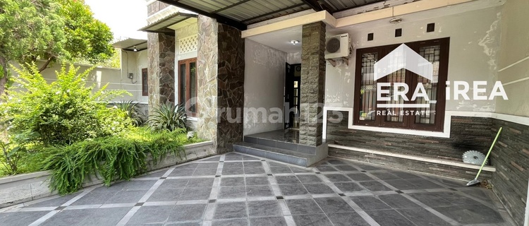 Ready-to-Use House for Rent Near Luwes Gentan 1