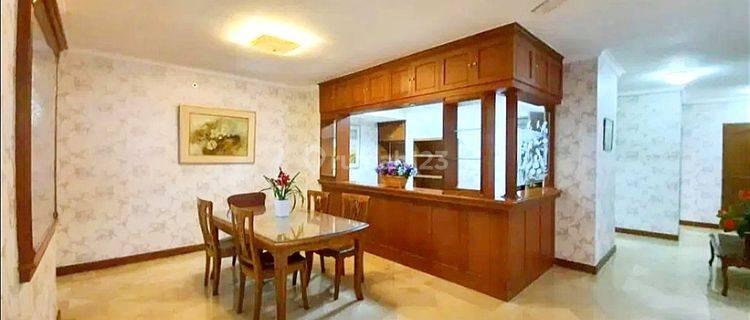 APARTEMEN GRAND TROPIC 3BR S PARMAN JAKARTA BARAT 1