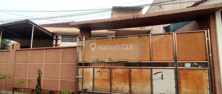 Rumah Taman Kota Posisi Hook Ukuran 16x17 Kembangan Jakarta Barat 1