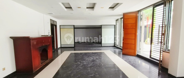 Rumah Tanjung Duren Langka Rapih dan Terawat Jakarta Barat 1