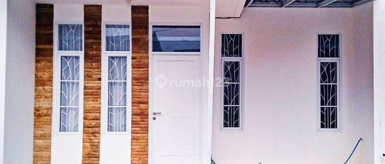 Rumah SHM Minimalis Baru Padmasari di Jl. Lurah Mahdi Parung Bogor Unfurnished 1