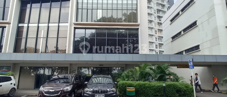 For Sale Corner Shop House Casa De Parco 4 Floors Facing Main Road 1