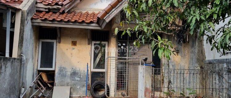 DIJUAL 
Rumah hitung tanah di komplek metland cakung jakarta 1