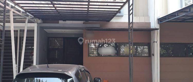 Dijual rumah bagus 2 lantai dalam cluster di Lippo Cikarang 1