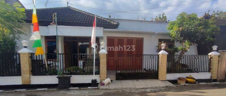 Rumah Asri Temanggung 1