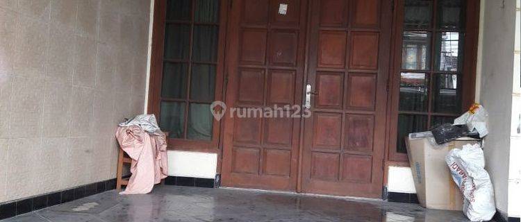 Dijual Rumah Di Semolowaru Elok Surabaya Shm Bagus 1