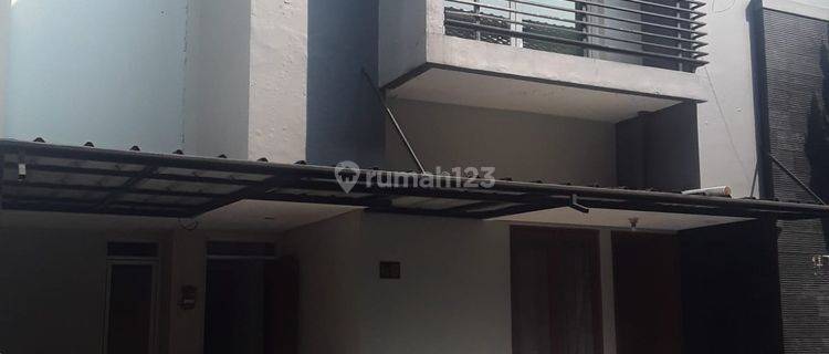 Rumah Bagus Disewakan di Tanah Baru, Bogor 1