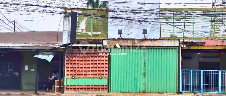 Business Opportunity! Strategic Shop House for Rent in a Busy Location 1